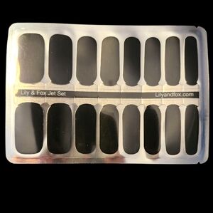 Lily & Fox Jet Set Nail Wraps